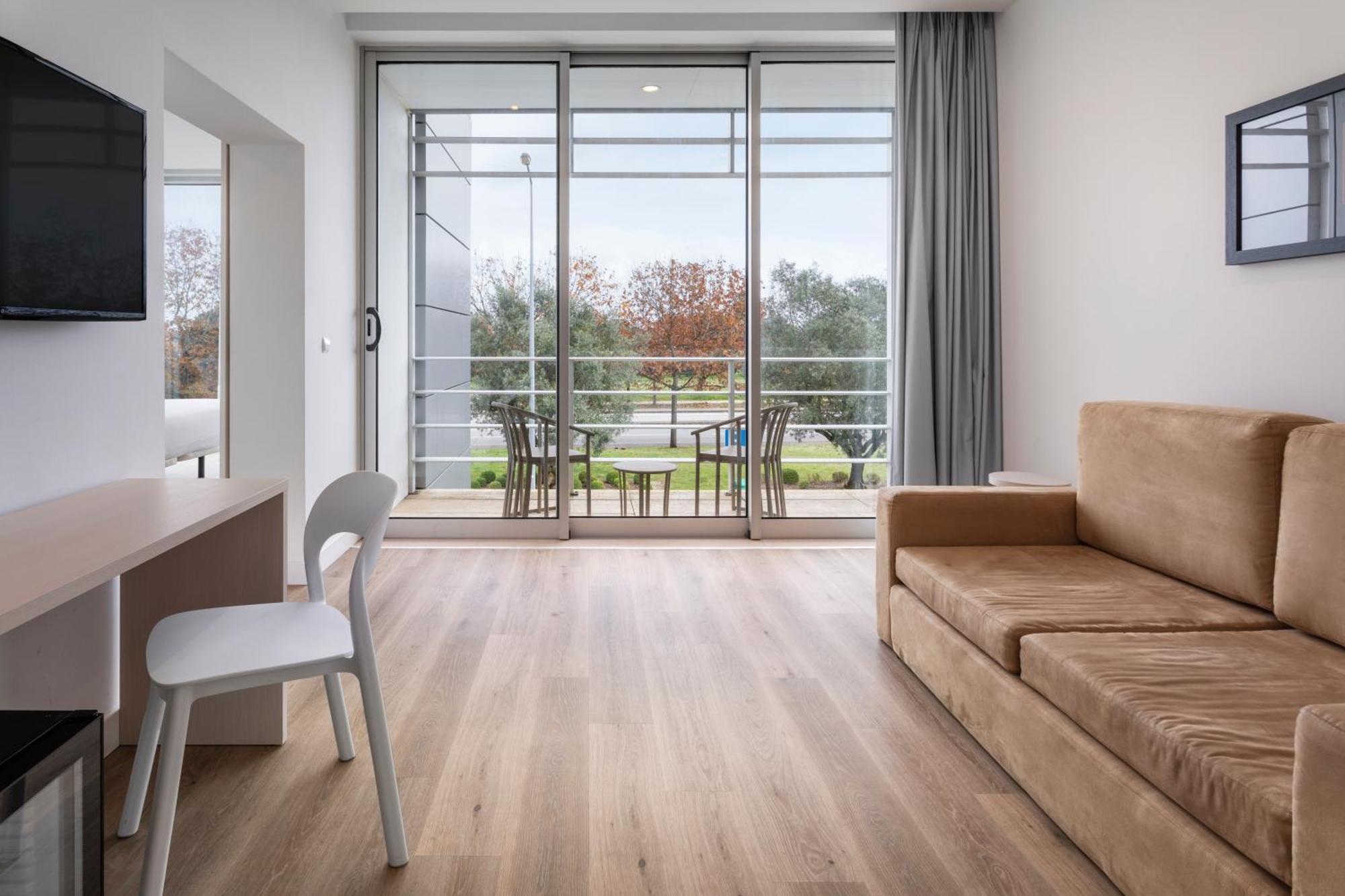 B&B Hotel Cantanhede Coimbra Eksteriør billede