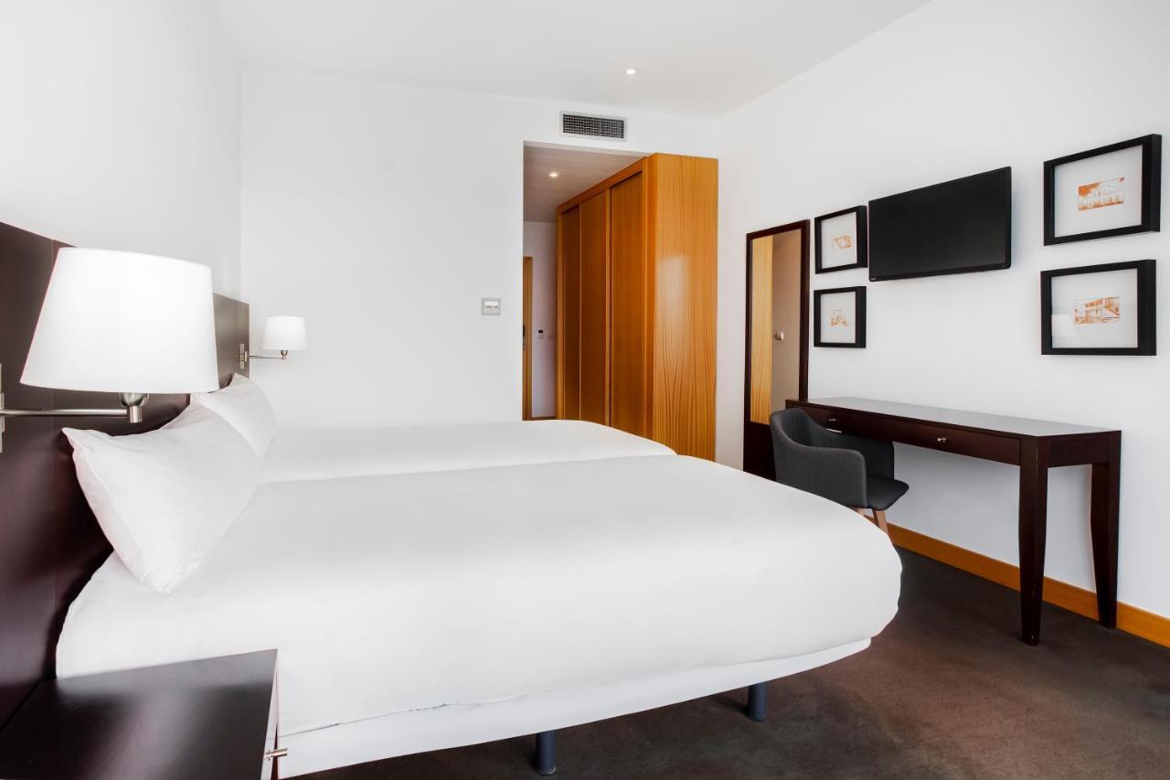 B&B Hotel Cantanhede Coimbra Eksteriør billede